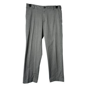 Van Heusen Mens Gray Flat Front Dress Pant 33x30 Straight Leg Tailored Corporate
